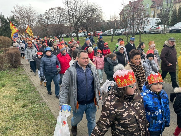 Orszak Trzech Króli 2023 w Świebodzicach. Razem do Betlejem