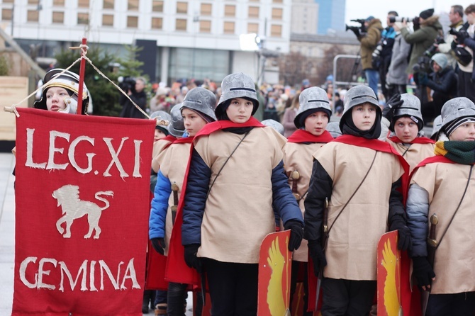 Barwny orszak przeszedł ulicami stolicy