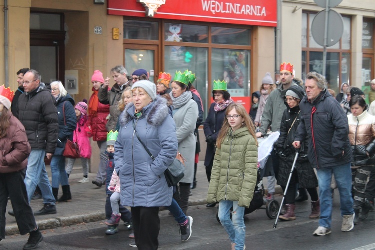 Orszak Trzech Króli we Wrocławiu-Leśnicy 2023