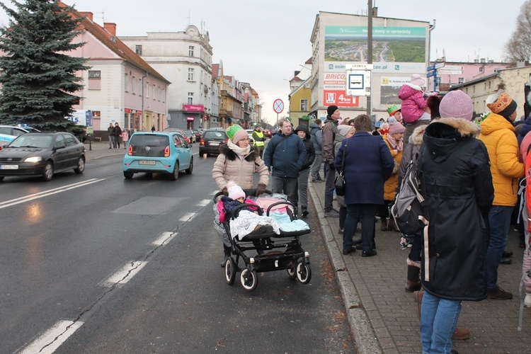 Orszak Trzech Króli we Wrocławiu-Leśnicy 2023