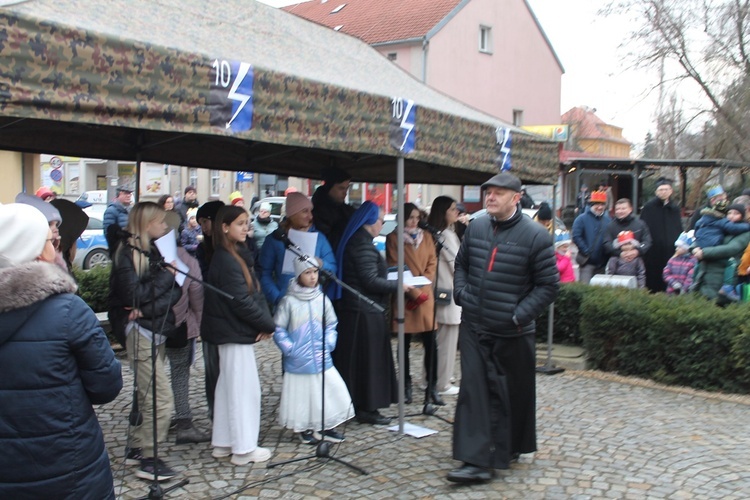 Orszak Trzech Króli we Wrocławiu-Leśnicy 2023