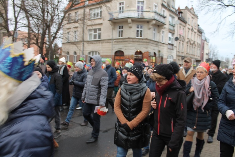 Orszak Trzech Króli we Wrocławiu-Leśnicy 2023