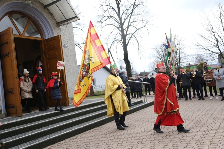 Borowa k. Dębicy. Orszak Trzech Króli