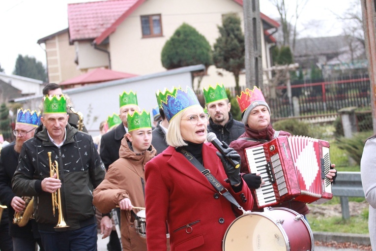 Borowa k. Dębicy. Orszak Trzech Króli