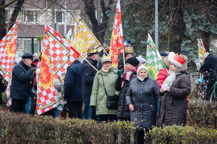 Trzej Królowie na ulicach Głogowa