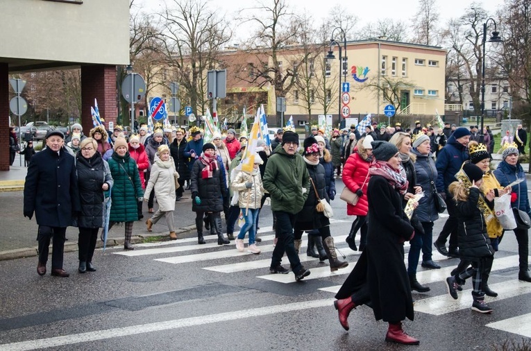 Trzej Królowie na ulicach Głogowa