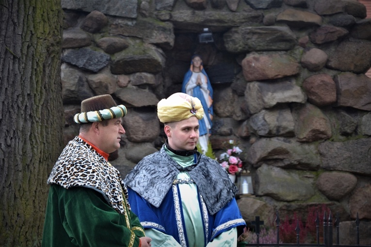 Orszak Trzech Króli 2023 w Jelczu-Laskowicach