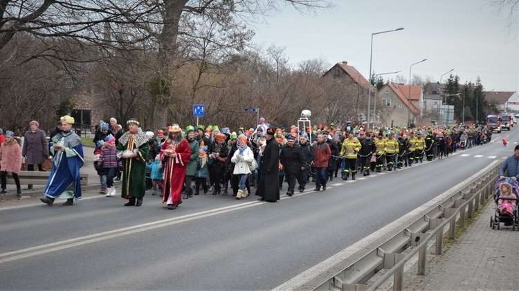 Orszak Trzech Króli 2023 w Jelczu-Laskowicach