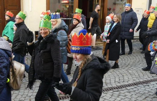 Orszak Trzech Króli w Bielsku-Białej 2023 - na trasie z Aleksandrowic