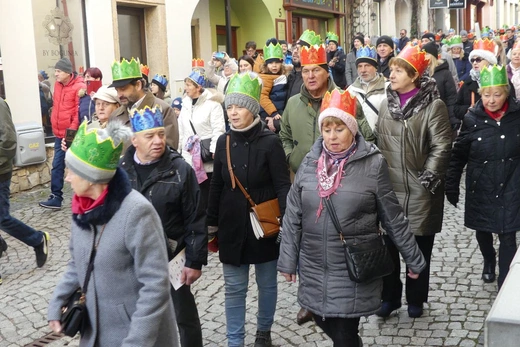 Orszak Trzech Króli w Bielsku-Białej 2023 - na trasie z Aleksandrowic