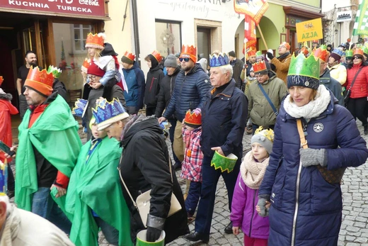 Orszak Trzech Króli w Bielsku-Białej 2023 - na trasie z Aleksandrowic