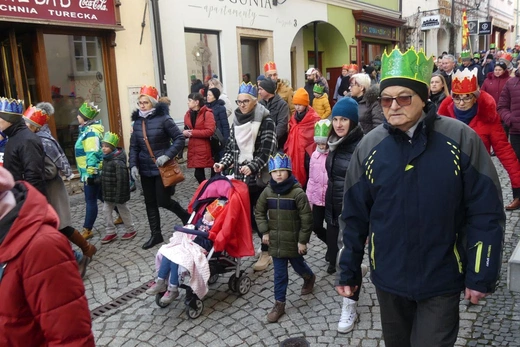 Orszak Trzech Króli w Bielsku-Białej 2023 - na trasie z Aleksandrowic