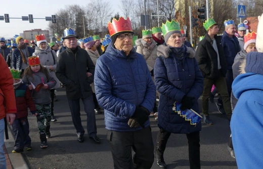 Orszak Trzech Króli w Bielsku-Białej 2023 - na trasie z Aleksandrowic