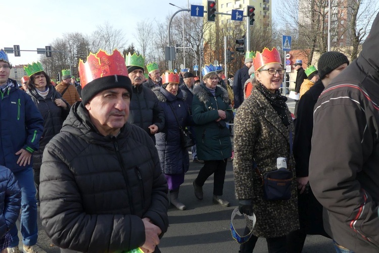 Orszak Trzech Króli w Bielsku-Białej 2023 - na trasie z Aleksandrowic