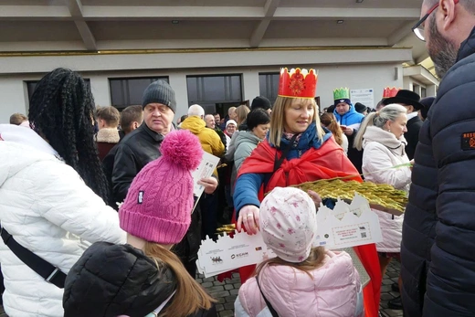 Orszak Trzech Króli w Bielsku-Białej 2023 - na trasie z Aleksandrowic