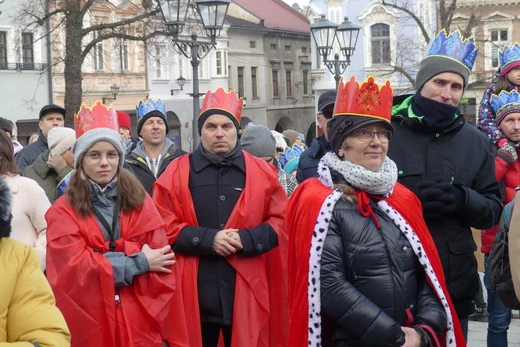 Orszak Trzech Króli w Bielsku-Białej 2023 - na Rynku