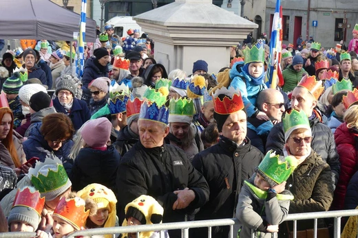 Orszak Trzech Króli w Bielsku-Białej 2023 - na Rynku