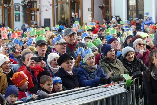 Orszak Trzech Króli w Bielsku-Białej 2023 - na Rynku