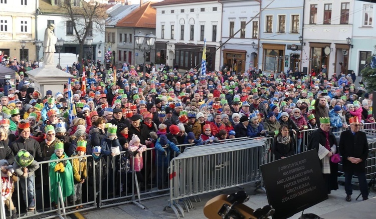 Orszak Trzech Króli w Bielsku-Białej 2023 - na Rynku