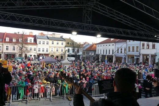 Orszak Trzech Króli w Bielsku-Białej 2023 - na Rynku