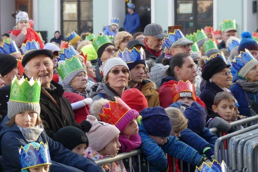 Orszak Trzech Króli w Bielsku-Białej 2023 - na Rynku