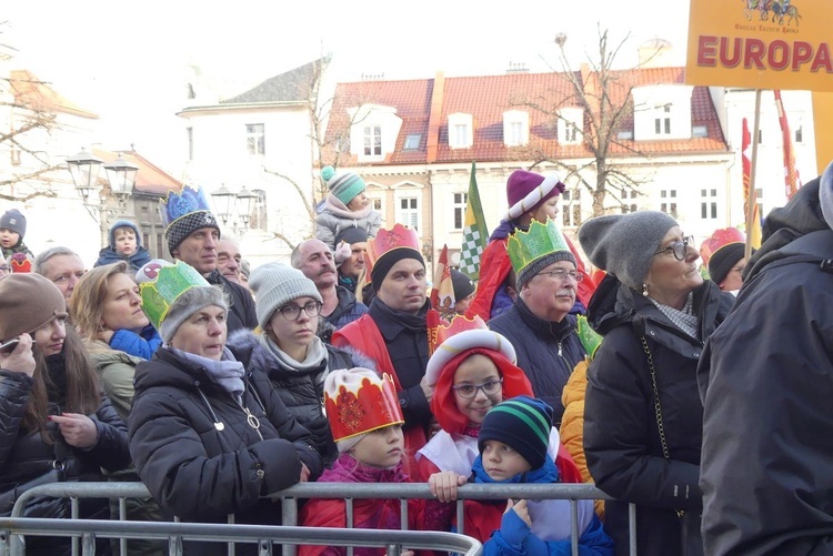 Orszak Trzech Króli w Bielsku-Białej 2023 - na Rynku