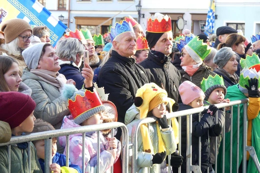 Orszak Trzech Króli w Bielsku-Białej 2023 - na Rynku