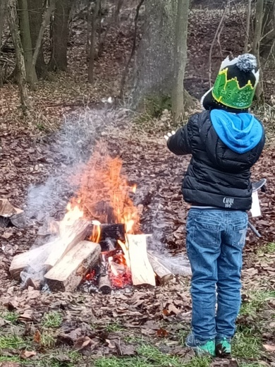 Orszak Trzech Króli 2023 na Górę Igliczną. Z trzech stron