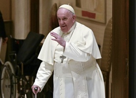 Franciszek: uwielbiajmy Boga, a nie nasze ego