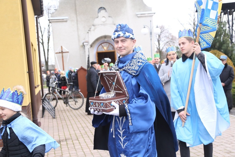 Borowa k. Dębicy. Orszak Trzech Króli