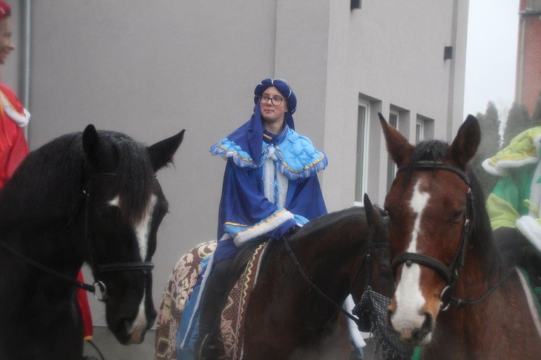 Orszak i kolędowanie we Wschowie