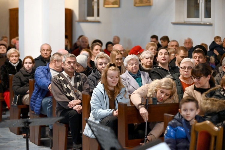 Świdnica. Koncert kolęd w parafii Miłosierdzia Bożego