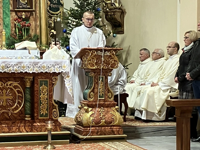 Kudowa-Zdrój. W Czermnej na Trzech Króli zaśpiewała "HEJSZOVINA"