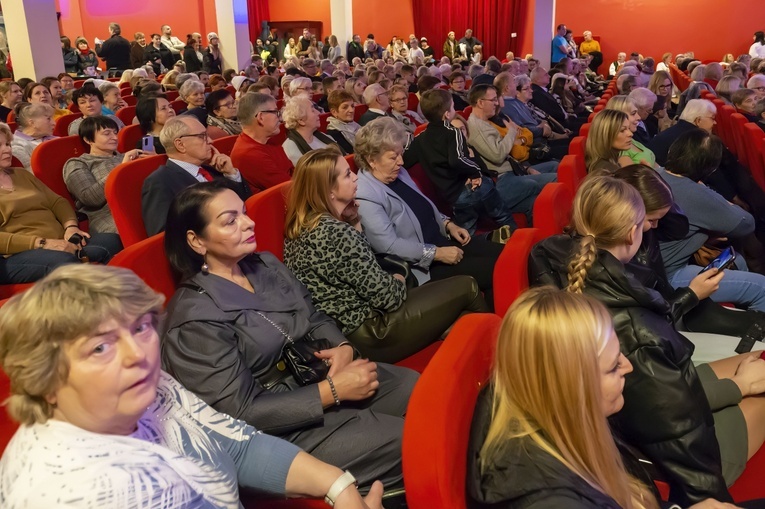 Kudowskie kolędowanie przyciągnęło tłumy