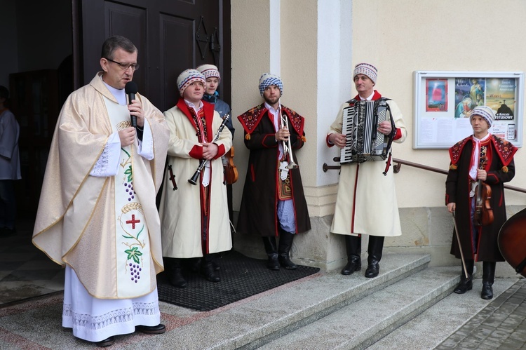 Siemiechów. Orszak Trzech Króli