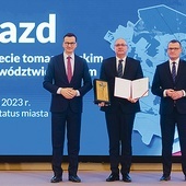 Konferencja dotycząca nowych miast w Polsce z udziałem premiera Morawieckiego.