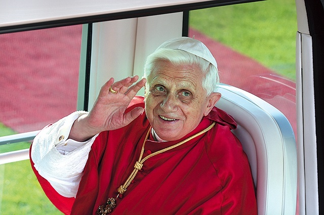 ▲	– Nigdy nie dawał do zrozumienia, że jest kimś wielkim – stwierdził o zmarłym papieżu metropolita gdański.
