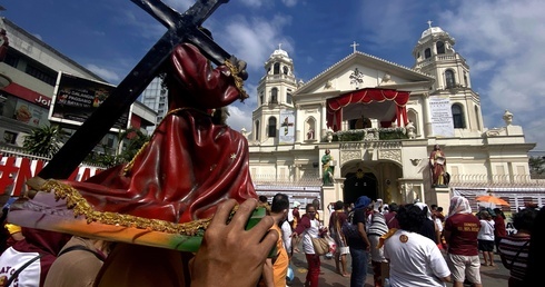 1,6 mln pielgrzymów na święcie Czarnego Nazarejczyka w Manili