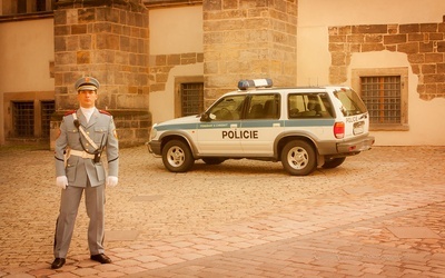 Przed czeską policją nie można uciec nawet na koniec świata