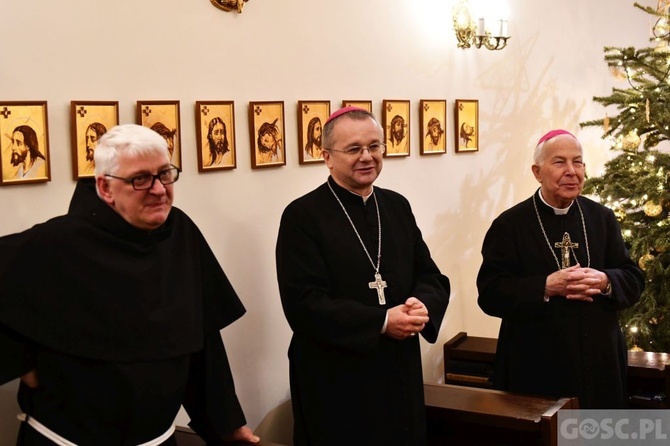 Franciszkanie po kolędzie u biskupa