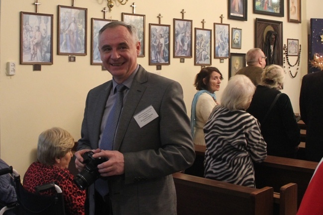 Ordynariusz odwiedził mieszkańców DPS Weterana Walki i Pracy