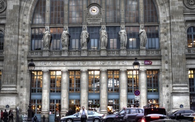 Mężczyzna zranił nożem kilka osób na paryskim dworcu Gare du Nord