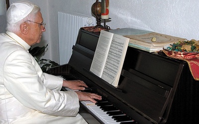 16 lipca 2006 r. Benedykt XVI podczas wakacyjnego wypoczynku  w Valle d’Aosta.