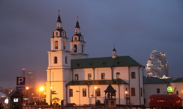 Na Białorusi nie ustają prześladowania księży