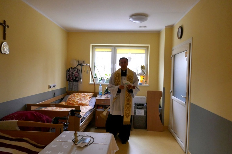 Kolęda w ZOL-u Ojca Pio w Świdnicy