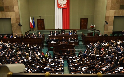 Sejm uchwalił nowelizację ustawy o Sądzie Najwyższym