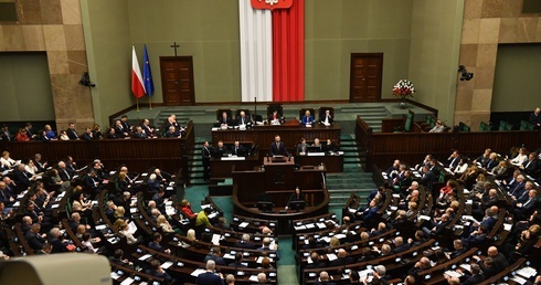 Sejm uchwalił nowelizację ustawy o Sądzie Najwyższym
