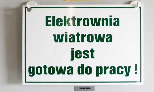 Premier o ustawie wiatrakowej: obecna regulacja - jedną z najbardziej restrykcyjnych na świecie