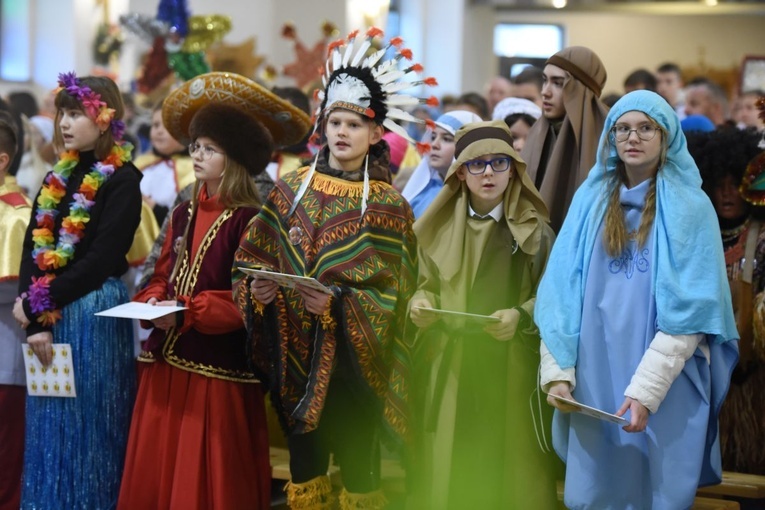 Kolędnicy misyjni w Jodłowej