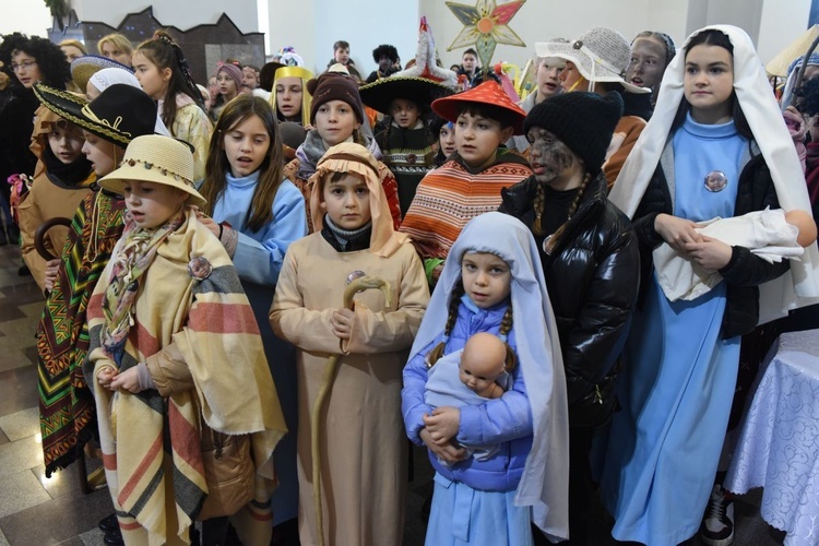 Kolędnicy misyjni w Jodłowej